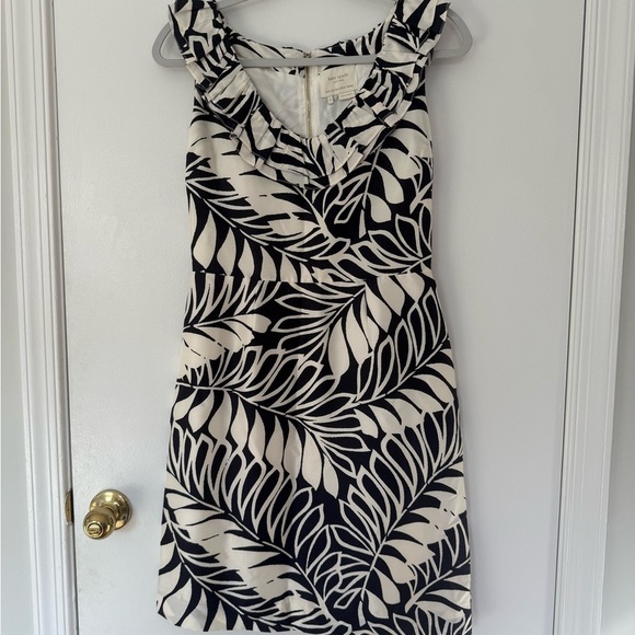 Kate Spade Elegant Black and White Leaf Print Dress - Picture 3 of 10